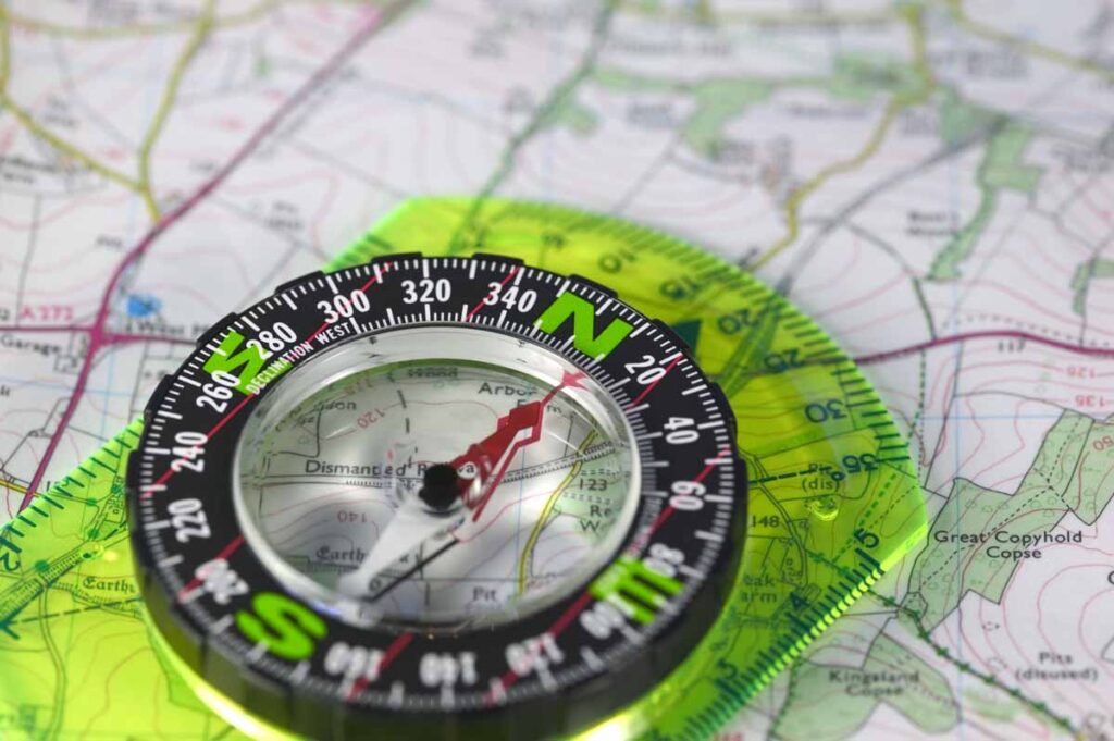 Trail-running-essentials_OS-map-and-compass_trail-running-safety